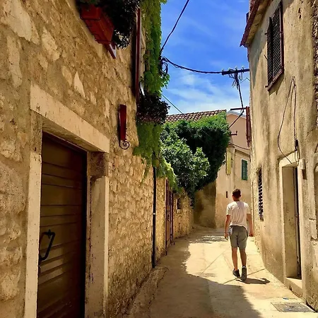 Moderne Strandwohnung In Zentraler Lage * Biograd Na Moru