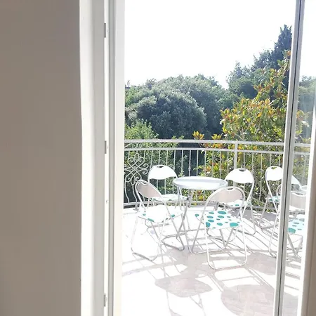 Apartment Moderne Strandwohnung In Zentraler Lage